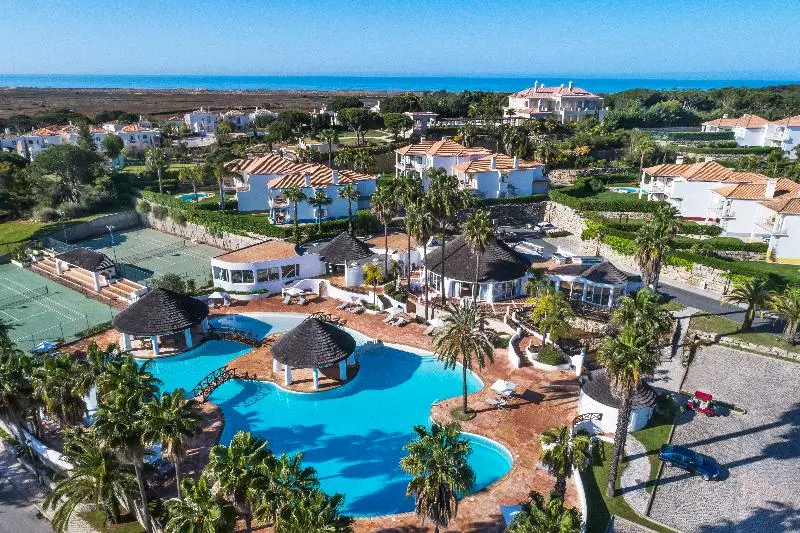 Fotos del hotel Encosta Do Lago:  11