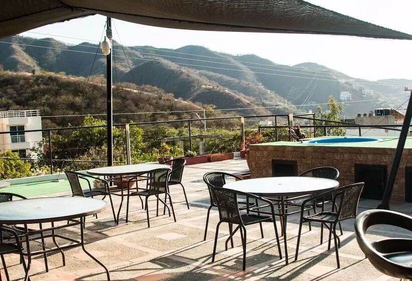 Fotos del hotel Kikuxtah:  8