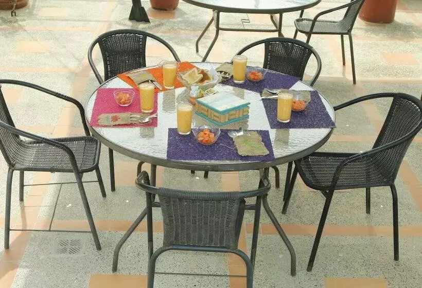 Fotos del hotel Kikuxtah:  4