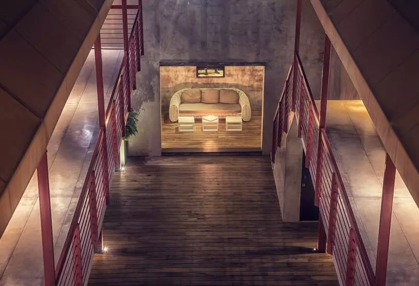 Fotos del hotel Pledge3:  4