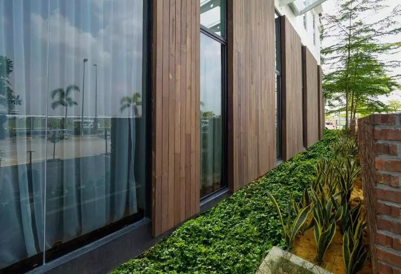 Fotos del hotel Tune  Kliaklia2, Airport Transit:  21