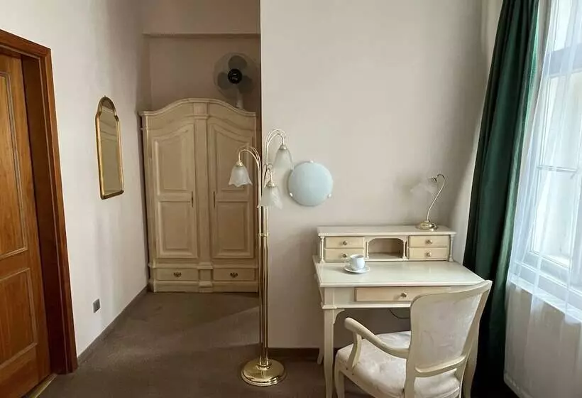 Fotos del hotel U Cervene Zidle  Red Chair:  15