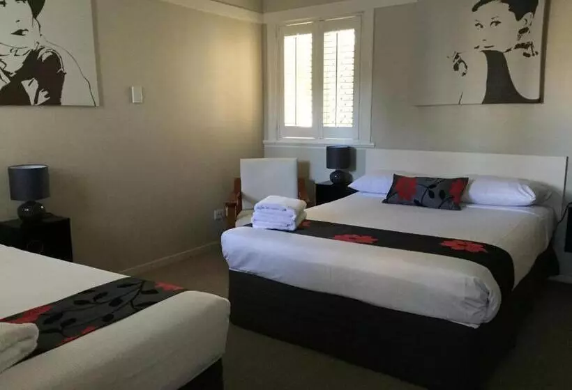 Brisbane Street Studios