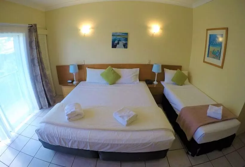 Crystal Garden Resort & Restaurant