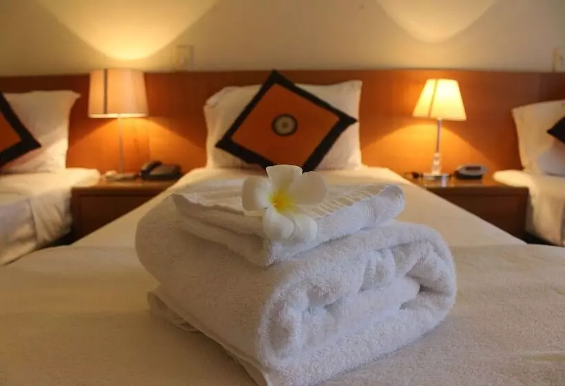 Fotos del hotel Crystal Garden Resort & Restaurant:  10