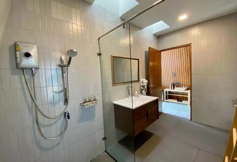 Fotos del hotel Royal Sammuk Villa:  9