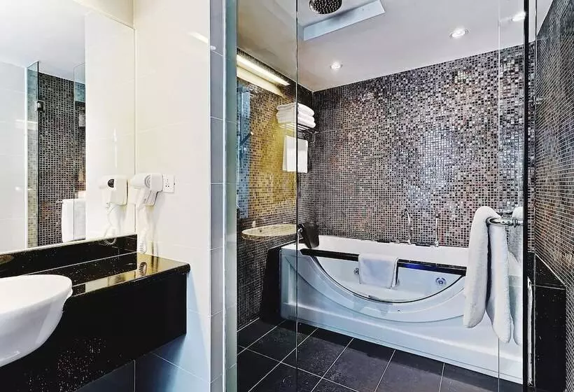 Fotos del hotel Sixty3:  8