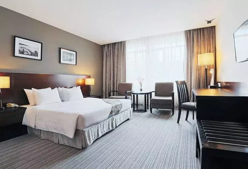 Fotos del hotel Sixty3:  17