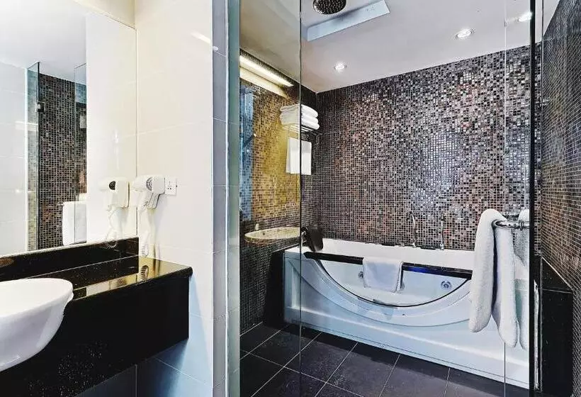 Fotos del hotel Sixty3:  12