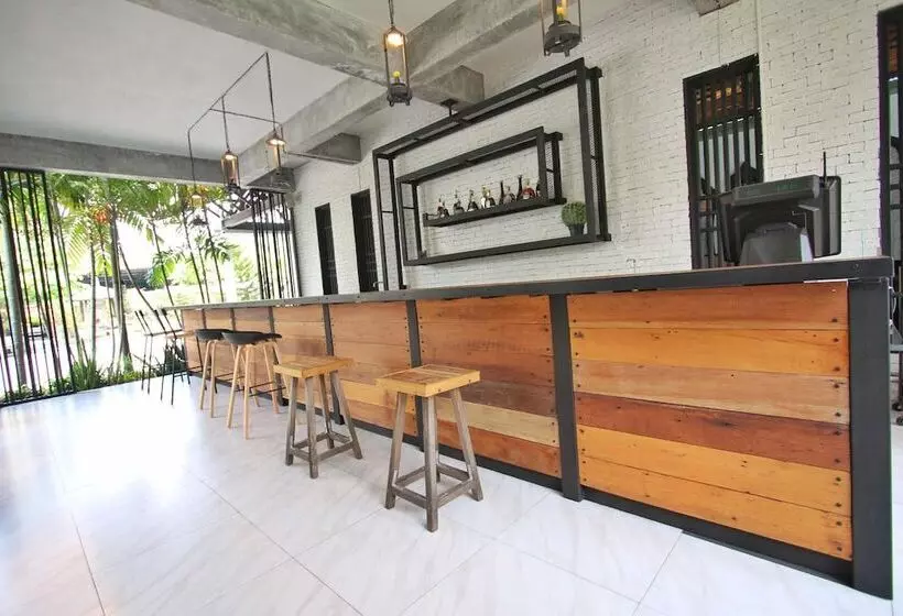 Fotos del hotel Paragon Inn:  14