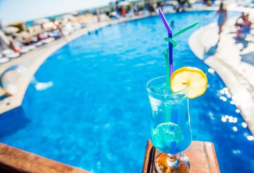 Fotos del hotel Aysberq Resort:  6