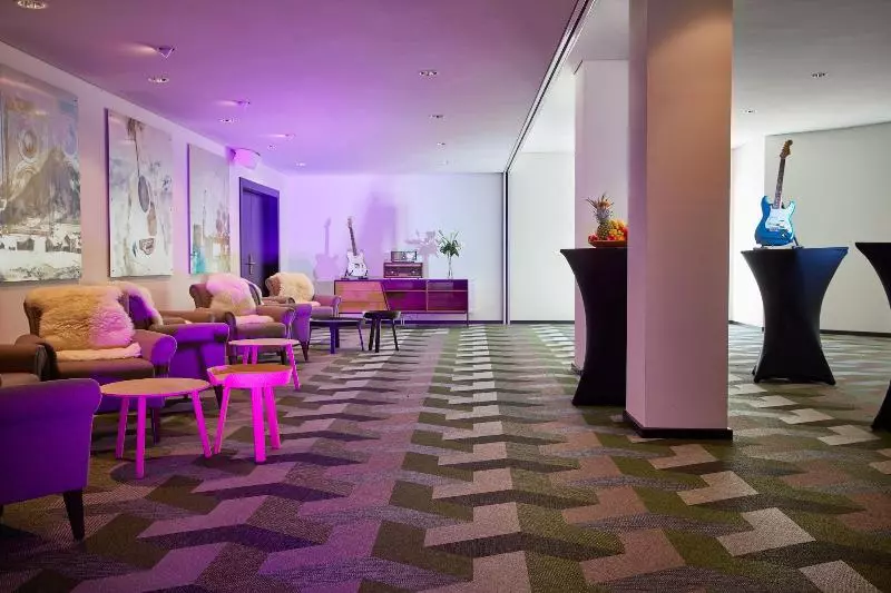 Fotos del hotel Hard Rock Hotel Davos:  3