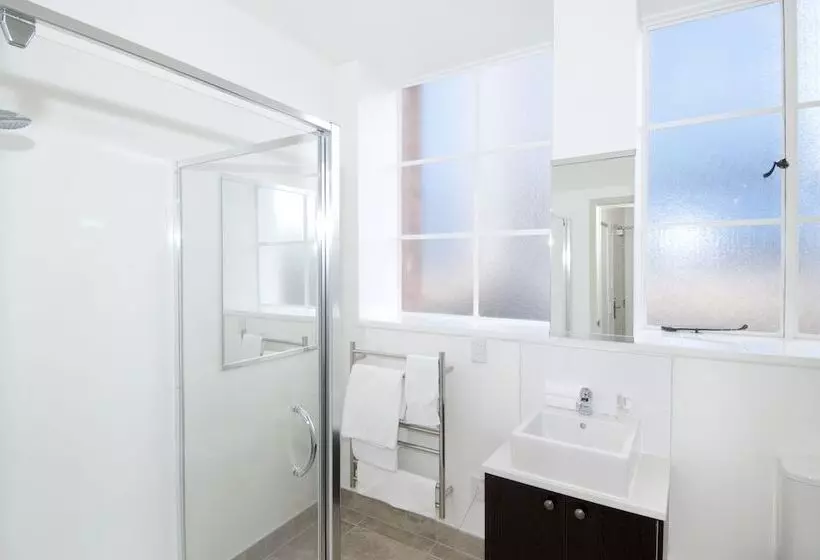Fotos del hotel Quest Hamilton Serviced Apartments:  6