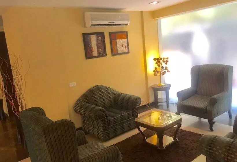 Fotos del hotel Tavisha:  23