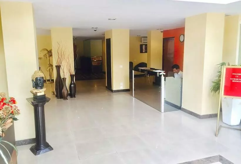 Fotos del hotel Tavisha:  8