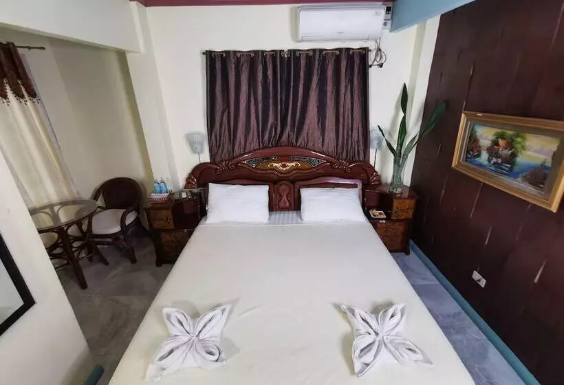 Fotos del hotel Cebu Hilltop:  18