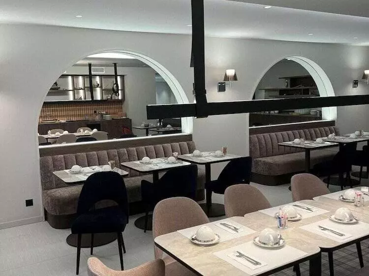 Fotos del hotel Hôtel Fribourg Centre Remparts By Mercure:  17