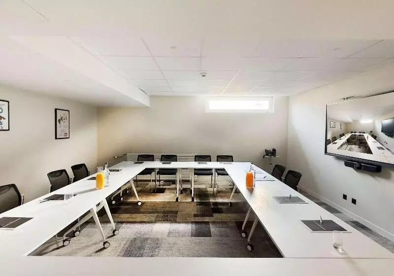 Fotos del hotel Hôtel Fribourg Centre Remparts By Mercure:  20