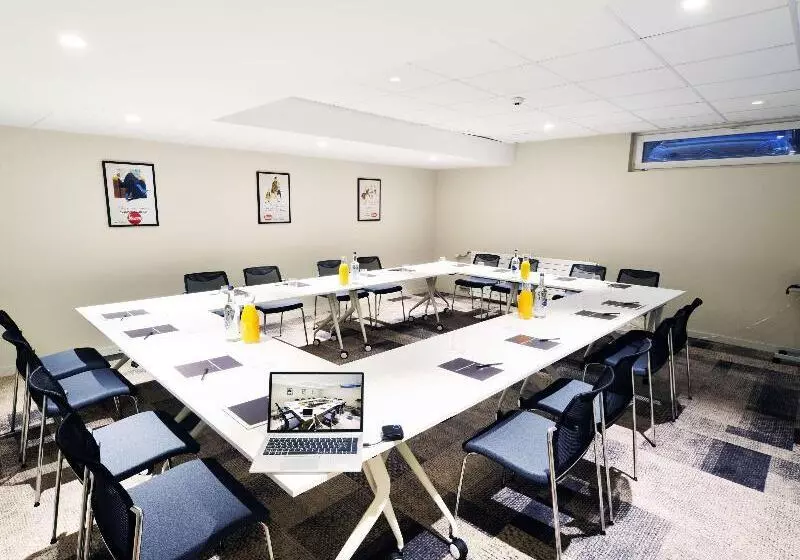 Fotos del hotel Hôtel Fribourg Centre Remparts By Mercure:  12