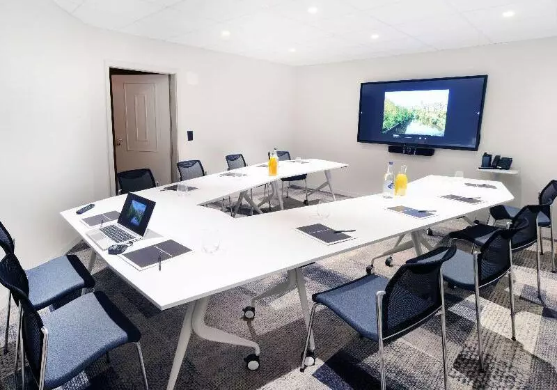 Fotos del hotel Hôtel Fribourg Centre Remparts By Mercure:  6