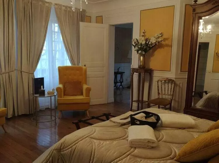 Fotos del hotel Chateau Hattonchatel:  2