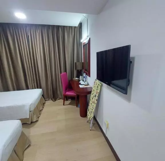 Fotos del hotel Celyn City Hotel:  12