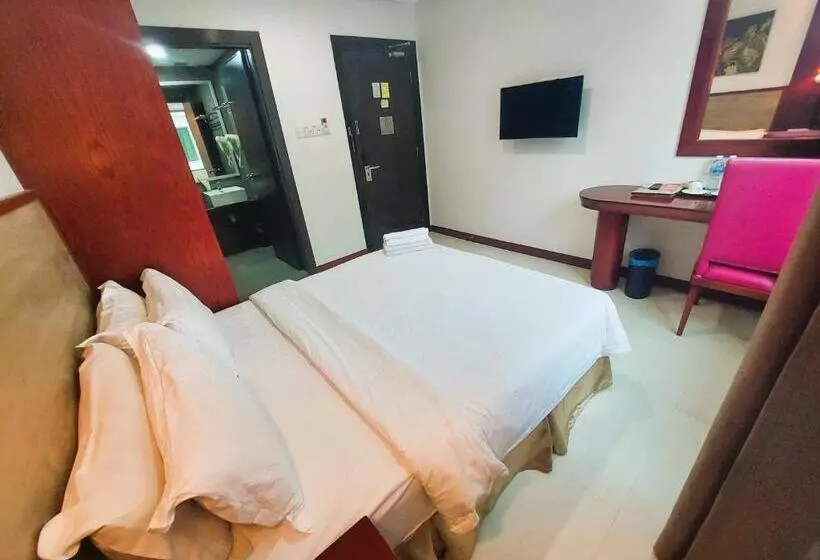 Fotos del hotel Celyn City Hotel:  14