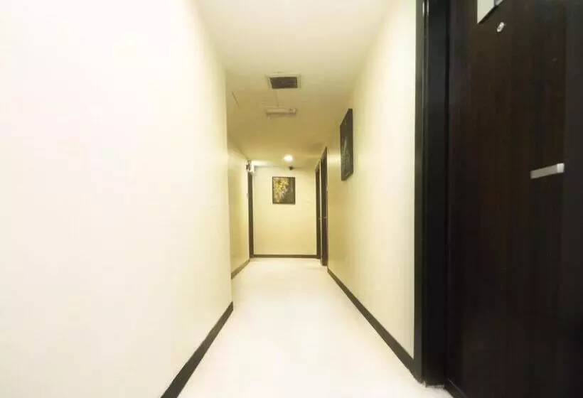 Fotos del hotel Celyn City Hotel:  3