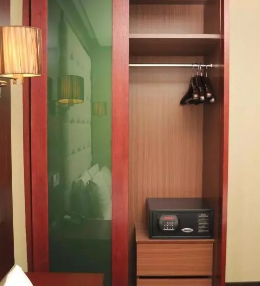 Fotos del hotel Celyn City Hotel:  16