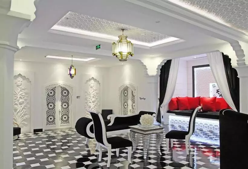 Fotos del hotel Chloe Gallery:  14