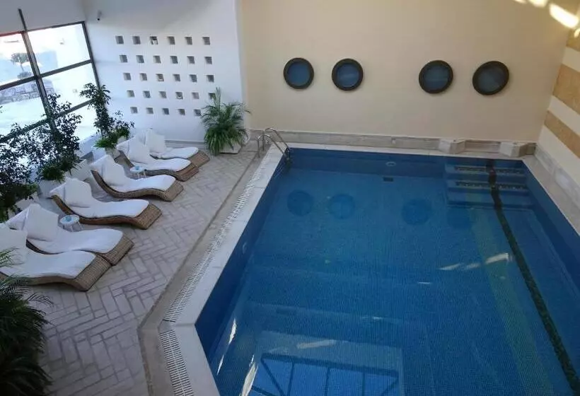 Fotos del hotel Delina Mountain Resort:  11