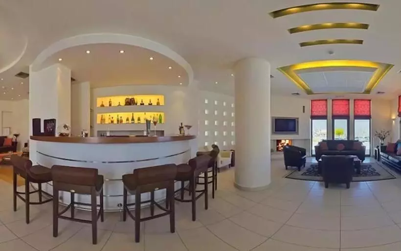 Fotos del hotel Delina Mountain Resort:  13