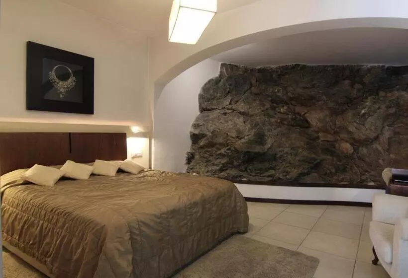 Delina Mountain Resort