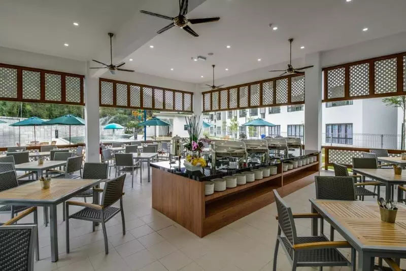 Fotos del hotel Suria Apartment Bukit Merah:  6