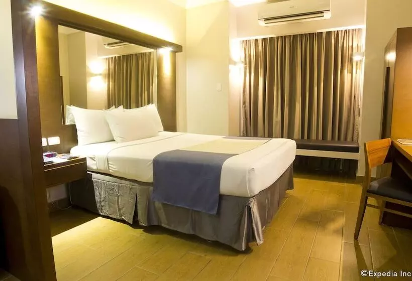 Fotos del hotel Microtel By Wyndham Acropolis:  14