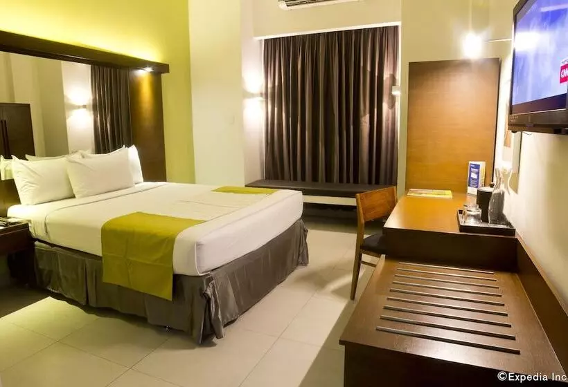 Fotos del hotel Microtel By Wyndham Acropolis:  13