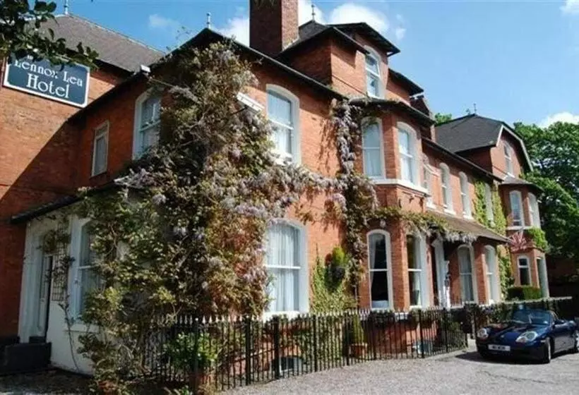 Fotos del hotel Lennox Lea Studios And Apartments:  8