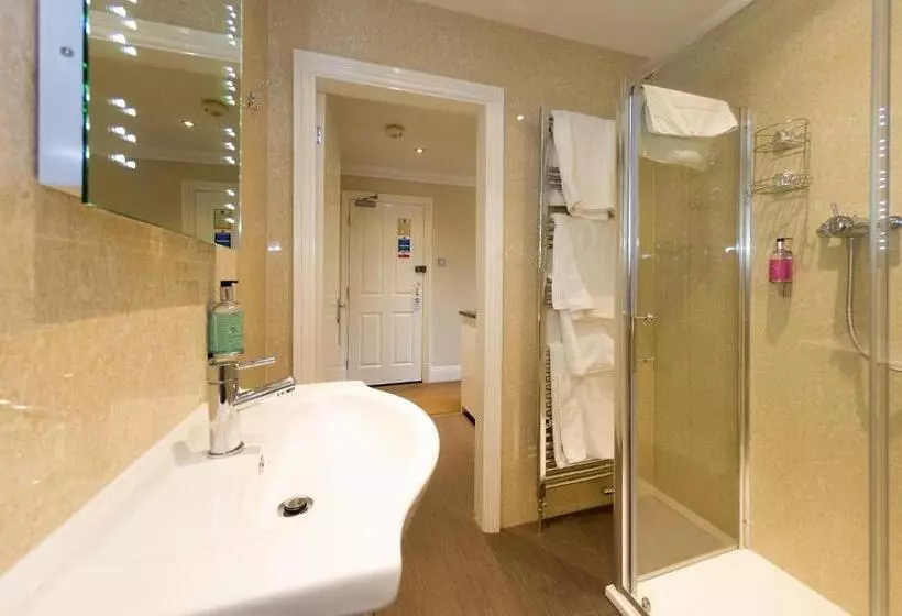 Fotos del hotel Lennox Lea Studios And Apartments:  6