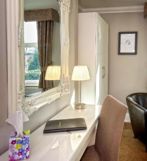 Fotos del hotel Lennox Lea Studios And Apartments:  22