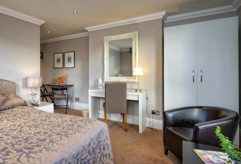 Fotos del hotel Lennox Lea Studios And Apartments:  17