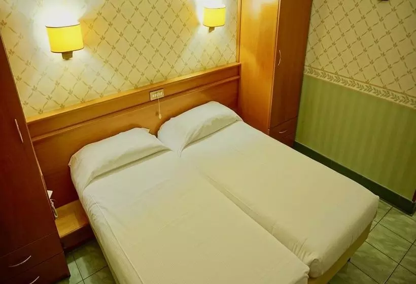 Fotos del hotel Kolping  Casa Domitilla:  5