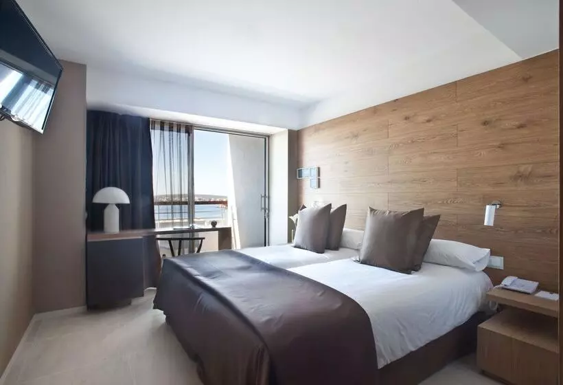 Fotos del hotel Ocean Drive Port Portals:  16