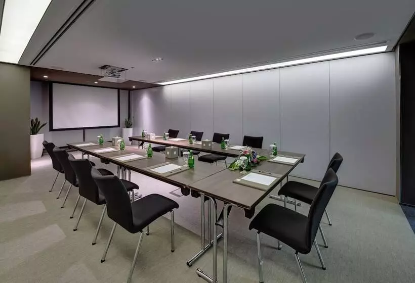 Fotos del hotel 72 Hotel Sharjah:  19