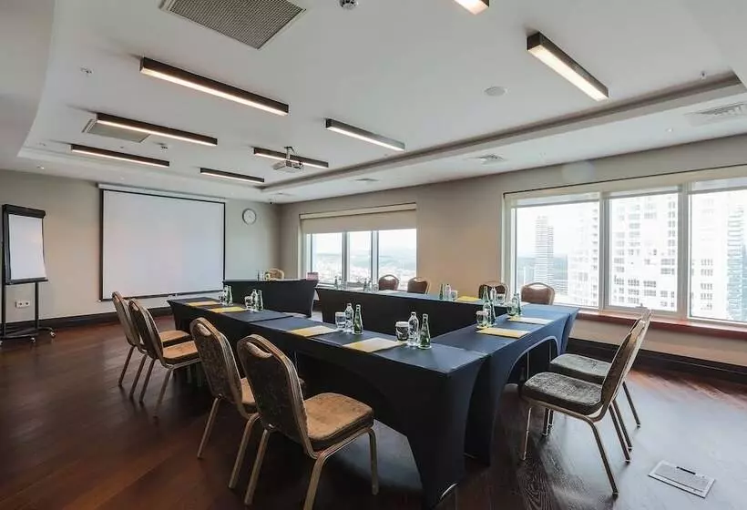 Fotos del hotel Crowne Plaza Istanbul Oryapark, An Ihg:  3