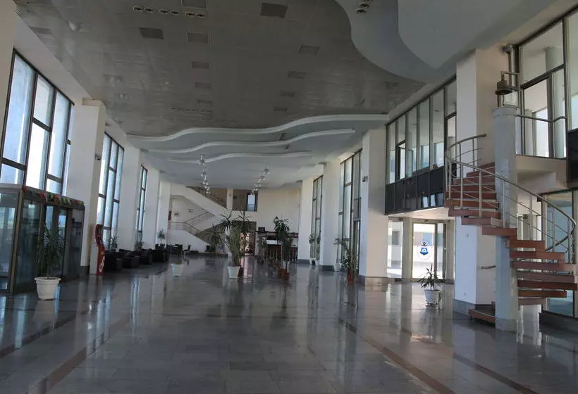 Fotos del hotel Sea Port:  11