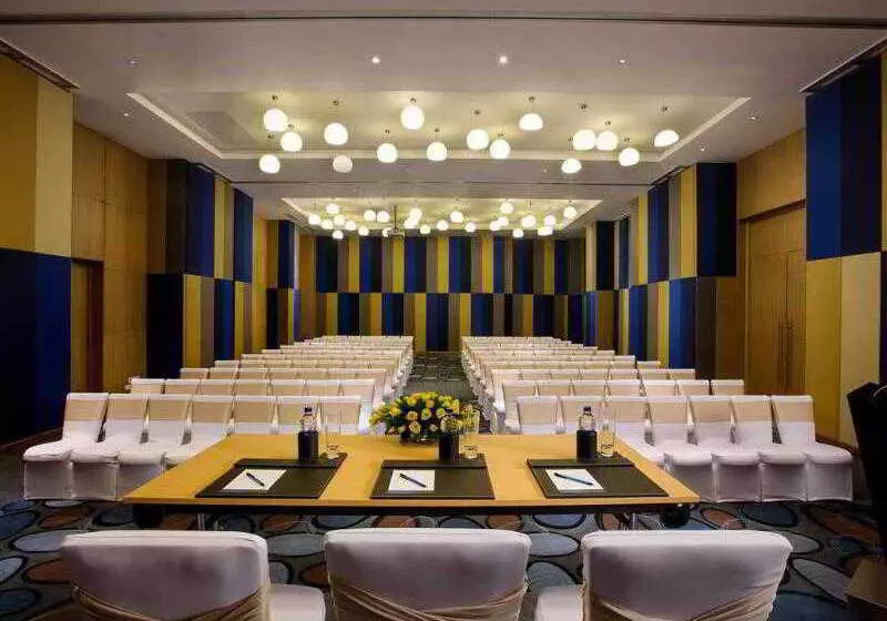 Fotos del hotel Novotel Chennai Sipcot:  6