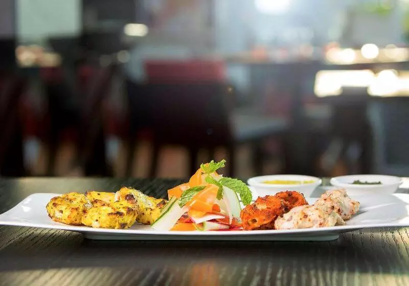 Fotos del hotel Novotel Chennai Sipcot:  10