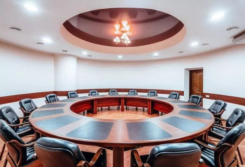 Fotos del hotel Black Sea  Kiev:  4