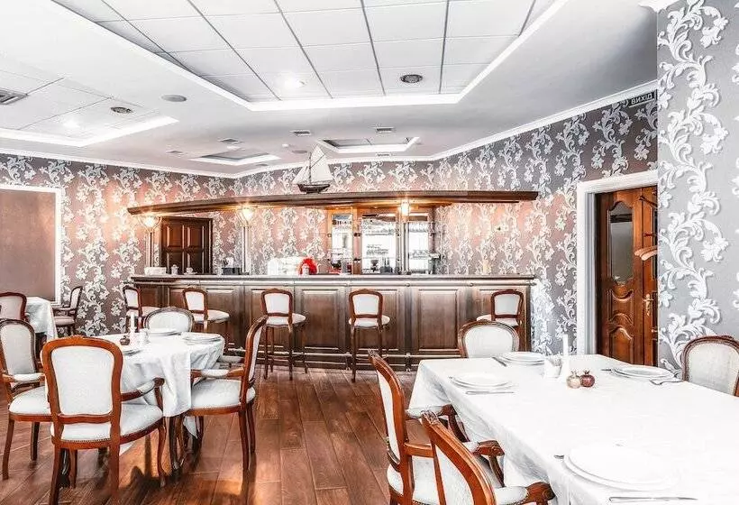 Fotos del hotel Black Sea  Kiev:  3