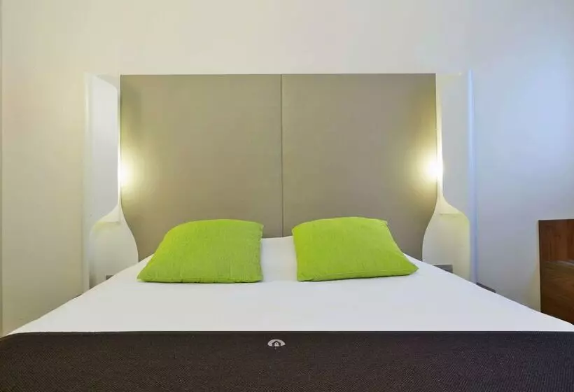 Fotos del hotel Campanile Lille Euralille:  13